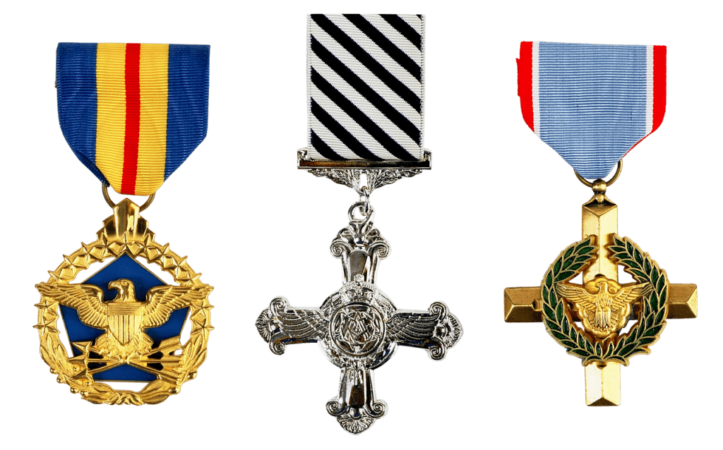 מדליות הוקרה מפוארות
