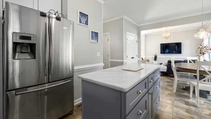 מקרר אינטגרלי